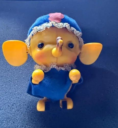 Boneca antiga Dona Piruleta brinquedo a corda elefante dona pirueta estrela