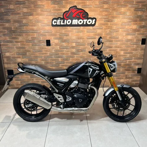 SPEED 400 PRETA 2025/2025