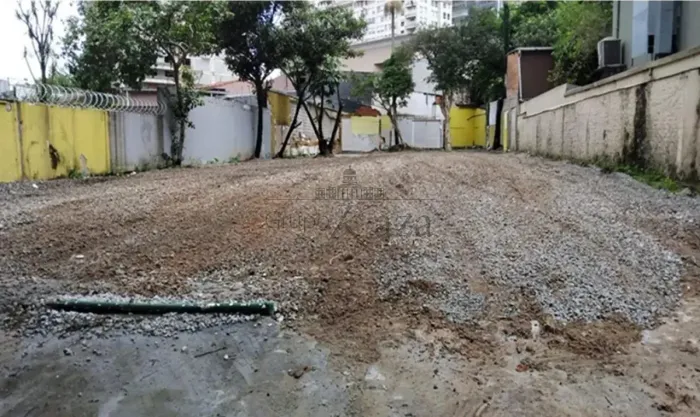 Terreno - Pinheiros - 650m².