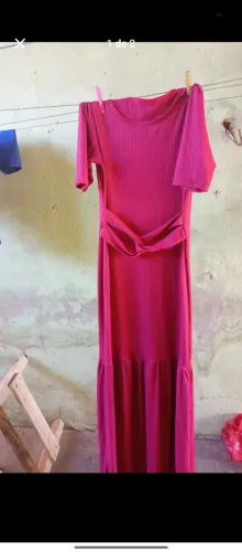 Vestido longo canelado marsala usado apenas 1x