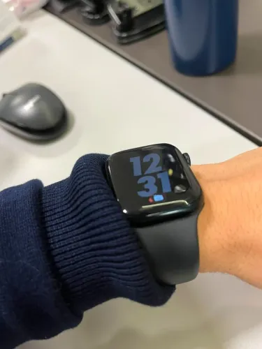 Apple Watch Series 7 GPS, 41mm - Usado