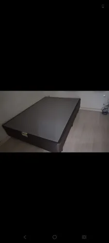 Cama box