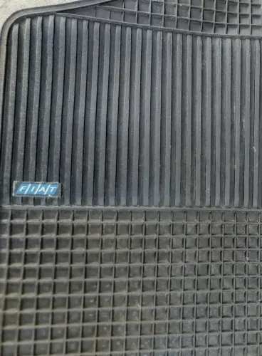 Tapete Fiat Uno Original Borcol Logo Fiat Raridade !