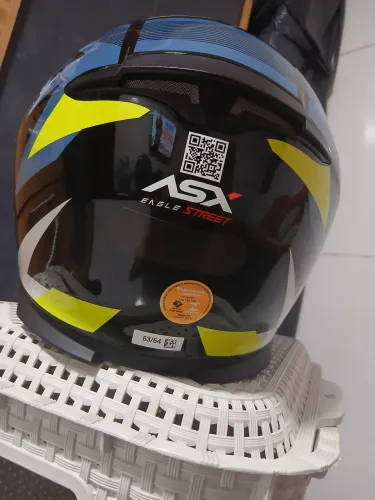 Capacete usado 1 vez 