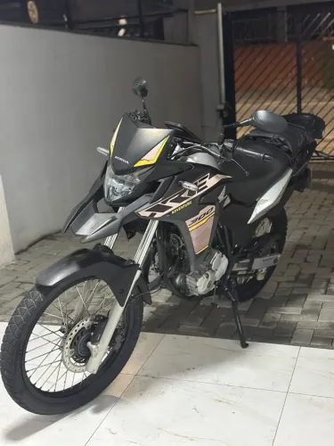 Honda XRE 300 ABS   ANO 2019
