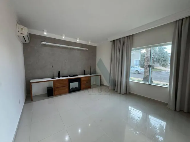 Casa com 3 quartos para alugar - Condomínio Ouro Ville - Itapetininga/SP