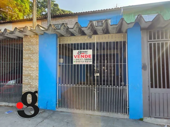 Sobrado bem localizado na Av. Nordestina praticidade para o seu dia a dia!