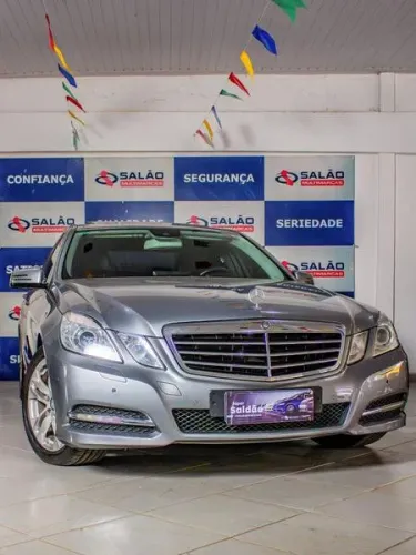 Mercedes-Benz E-250 CGI Avantgarde 1.8 16V 204cv Aut. 2011