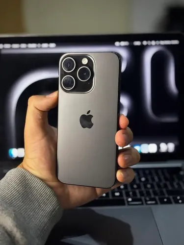 iPhone 15 Pro Grafite 128