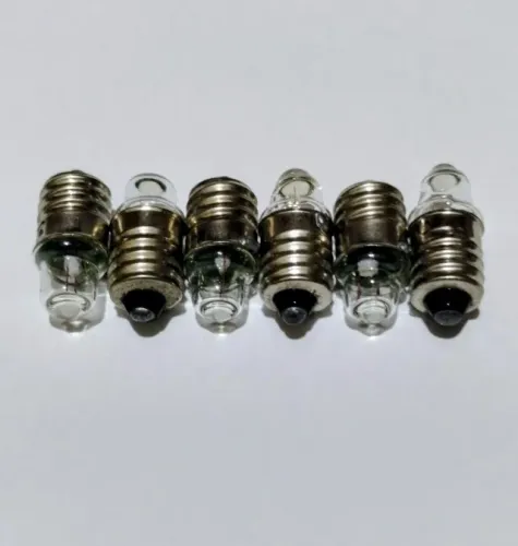 Kit 10 Lâmpadas Pingo 2,2v 0.25a Rosca E10 Nova De Old Stock RENascimento