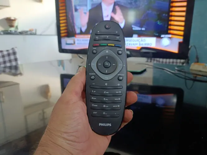 Tv Philips 32 polegadas não e smartv 