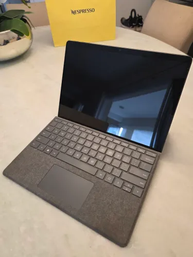 Surface Pro 9 (i71255U 16GB) com teclado e Slim pen2