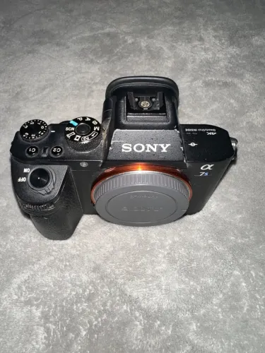 CAMERA SONY A7SII. (DEFEITO NO FLAT)