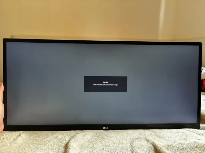 Monitor ultrawide LG 2560x1080