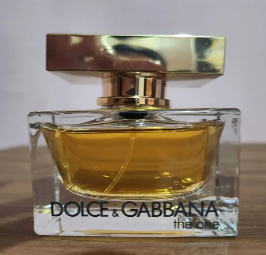 Dolce & Gabana the one
