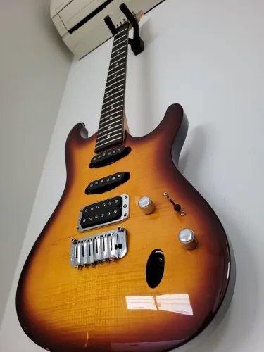 Guitarra Ibanez SA160 FM