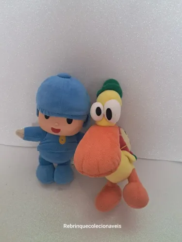 Pelúcia Pocoyo Bandai 25cm + Pato Long Jump 25cm