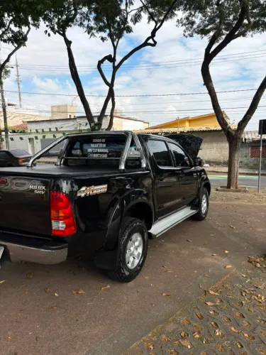 Toyota Hilux CD SRV D4-d 4X4 3.0 TDI Dies 2006