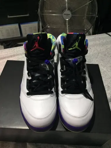 Tênis Air Jordan 5 Bel air (Edição especial Um maluco no pedaço)