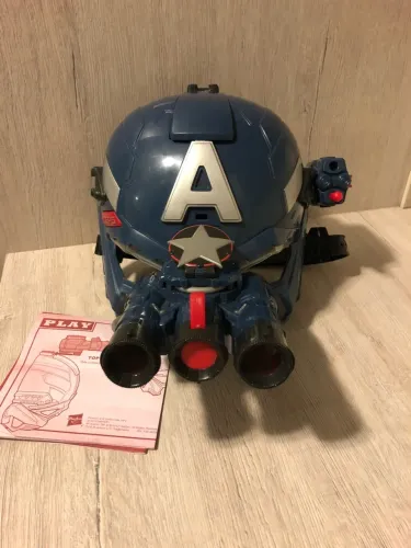 Máscara Capitão América (acompanha três acessórios)