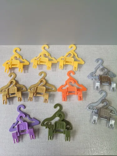 Rainbow high conjunto Cabides