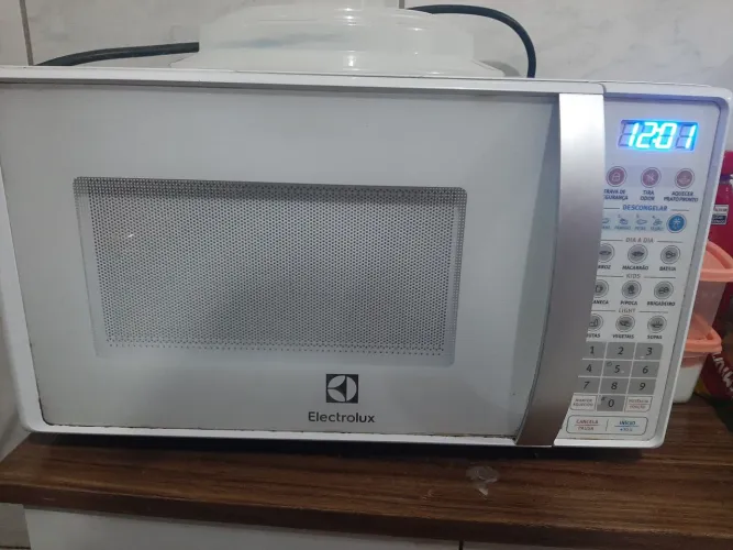 Micro-ondas Electrolux 20L Branco 