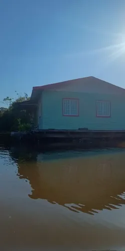 Casa flutuante 