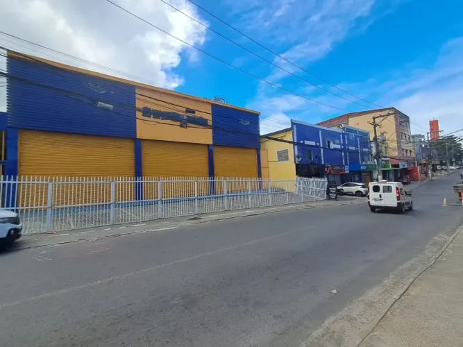 Loja para locação na Boca do Rio, Salvador, BA