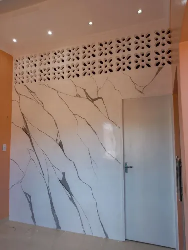 Serviço de pintura e gesso.
