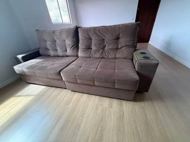 Sofá de 3 lugares retrato e reclinavel