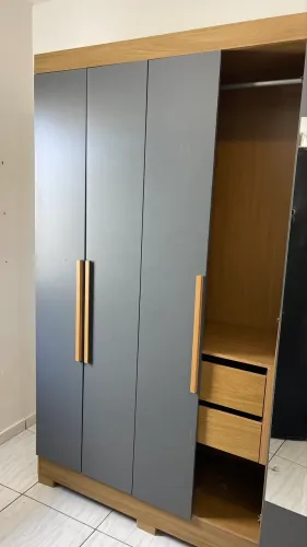 Móveis usados e semi novos.