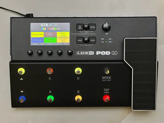 Pedaleira Line 6 Pod Go - Excelente Estado (Completa + Acessórios Originais)