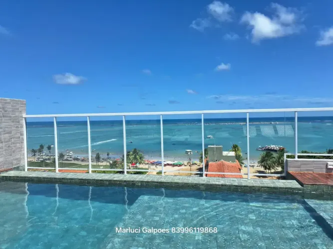 Vendo lindo Apartamento frente Mar.