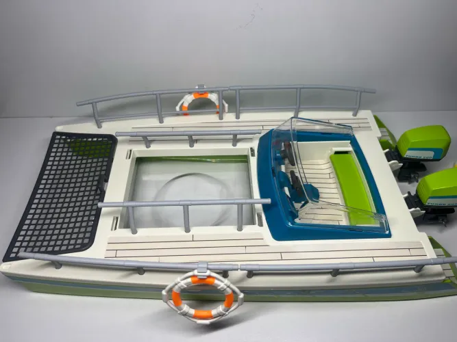 Playmobil - barco com acessórios