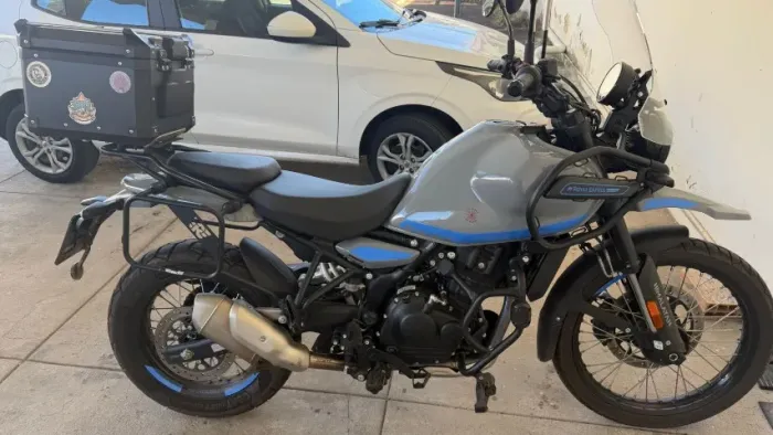Himalayan 450 25/26 com apenas 4.850 km