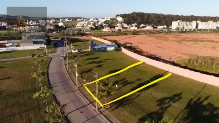 Lote Comercial no coração do Alphaville, Alto potencial comercial para instalar seu negóci