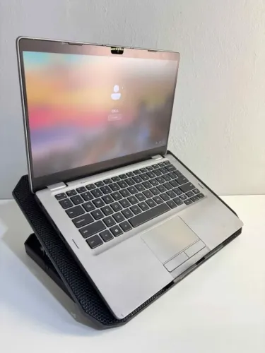 Notebook Dell Latitude 5310 2-in-1 | i5 10ª Geração | 8GB | SSD 256GB | Tela 13,3" FHD Tou