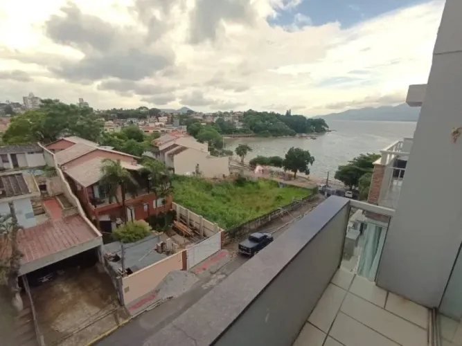 Cobertura em Bom Abrigo - Florianópolis