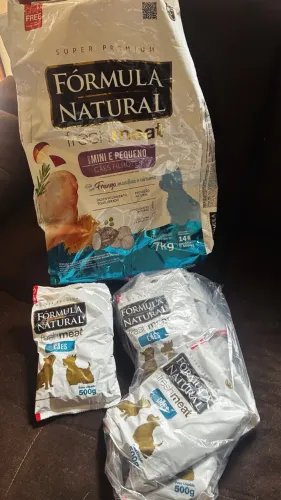 3kg - 6 pacotes de 500g Ração Fórmula Natural FreshMeat - Super Premium para CÃES FILHOTE