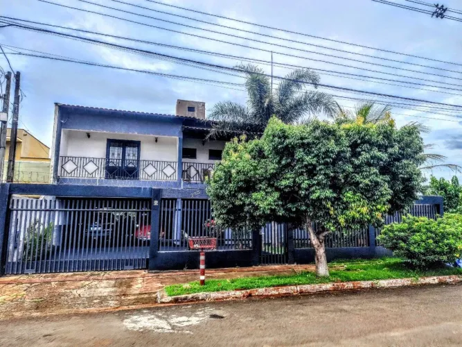 Casa a venda Gleba Palhano Bela Suíça - 4 Quartos e Lazer Completo