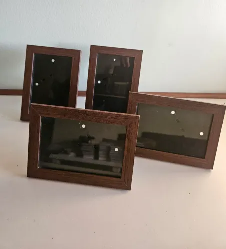 Conjunto de 4 porta-retratos madeira