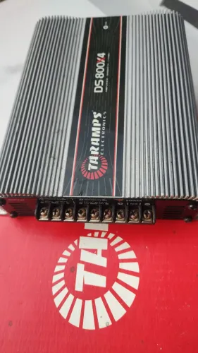 Módulo Taramps ds800x4 semi novo . Já está no menor preço.