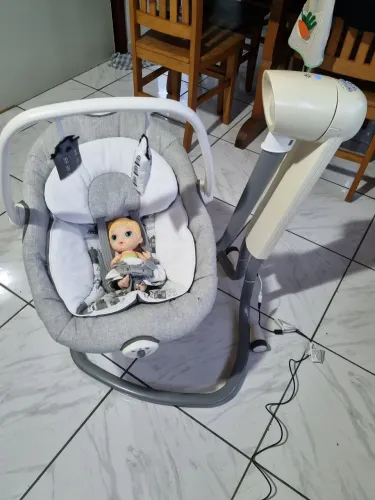 Bouncer Joie serina 2x1 petite city/cadeira de descanso e balanço multifuncional