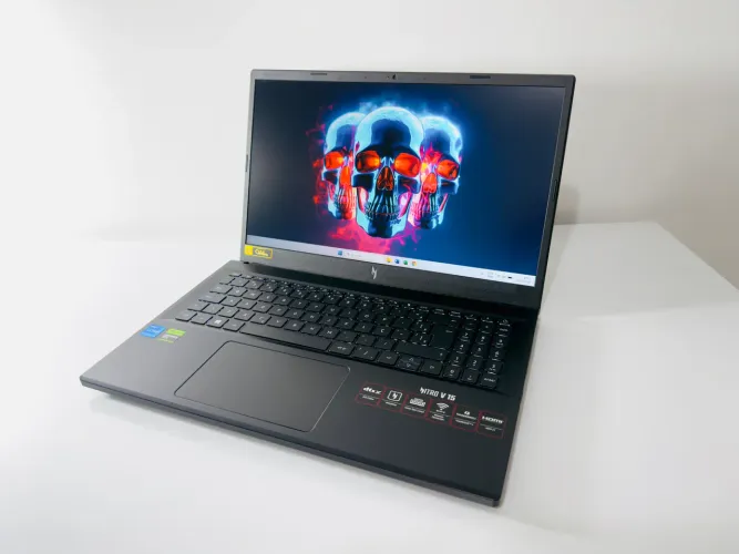 Notebook Acer V15 I5-13th-16GB RAM DDR5-SSD 512Gb-Nvidia RTX 3050