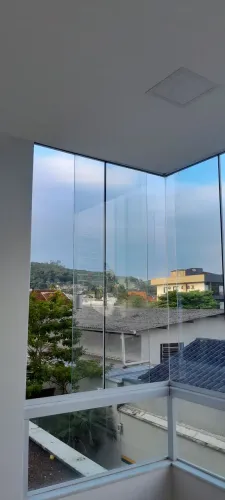 Apartamento de 3 quartos em condomínio Home Club, Saguaçu