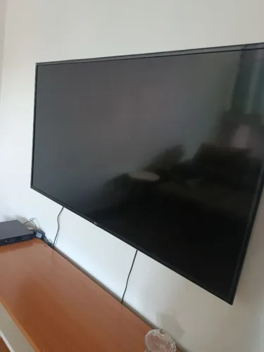 vende-se tv 60 polegadas
