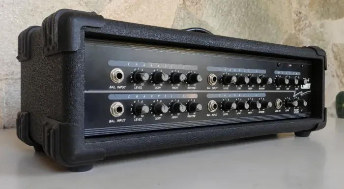 Amplificador Mixer made in USA