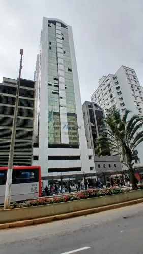 Garagem no centro da cidade