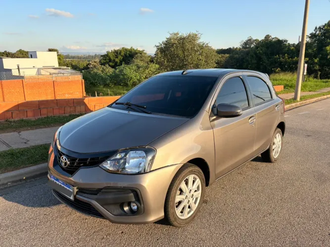 Toyota Etios X Plus 1.5 Flex 16V 5P Aut. 2019