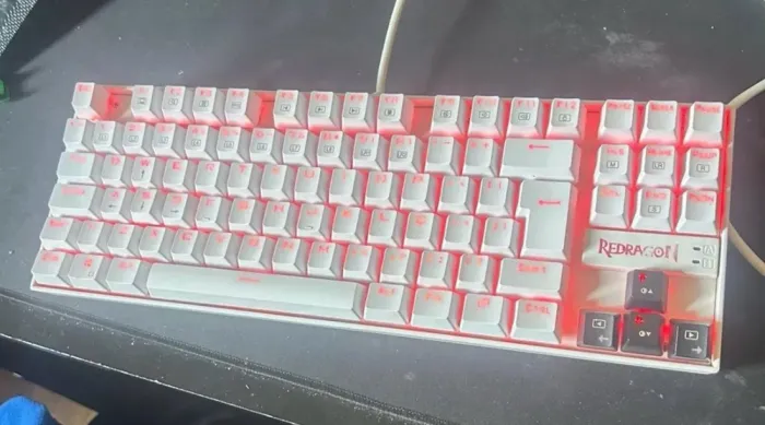 Teclado mecânico redragon 75% suit azul